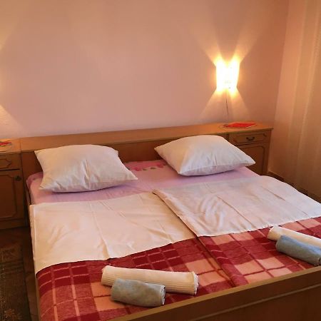 Apartment Damir Сен Екстериор снимка