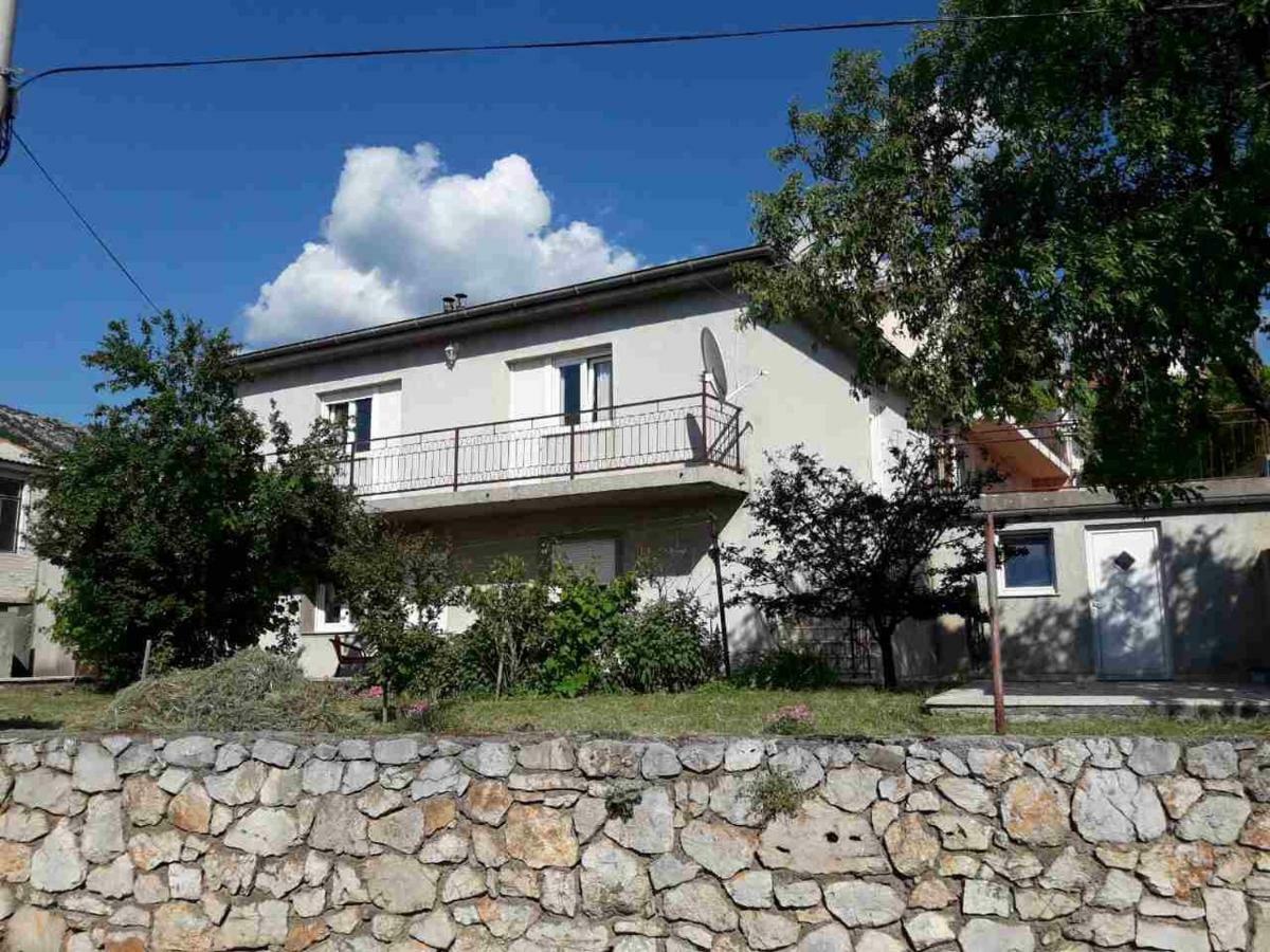 Apartment Damir Сен Екстериор снимка